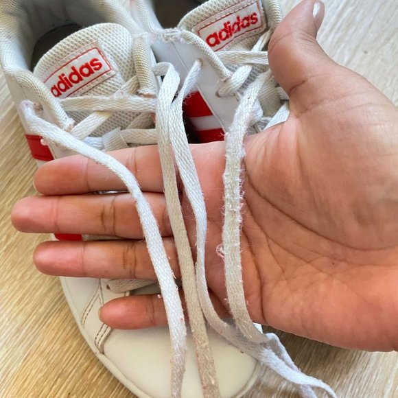 Adidas 3 Red Stripe Shoe - Girls 2.5 - Picture 8 of 12